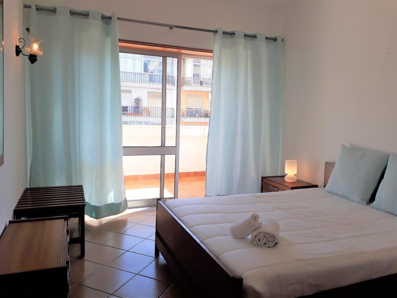 T2 Mira Praia 4- Familiar, 80Mt Praia, Wifi Quarteira Extérieur photo